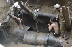 Hà Nội sẽ làm một đường ống dẫn nước sông Đà khẩn cấp