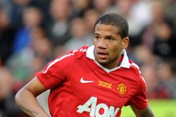 'Chân gỗ' Bebe lên kế hoạch trở lại Man United
