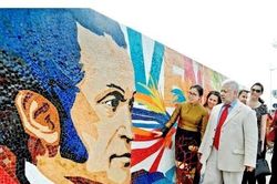 Vinh danh người anh hùng giải phóng của Venezuela trên 'Con đường gốm sứ'