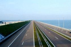 Bộ GTVT đồng tình đề xuất xây dựng đường cao tốc ven biển