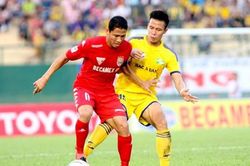 B.Bình Dương - SLNA: 'Trâu chết bò cũng lột da'