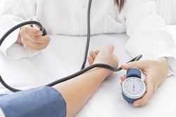 Kiểm soát tăng huyết áp bằng thực phẩm