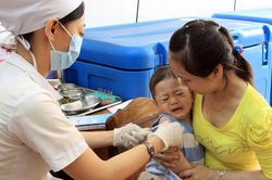 Những điều cần biết về tiêm phòng sởi cho trẻ em