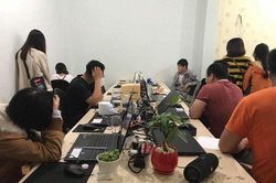Triệt phá đường dây đánh bạc xuyên biên giới, trục xuất 77 người Trung Quốc