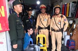 Tuần tra đường phố khống chế đối tượng tàng trữ ma túy