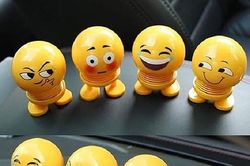 Khắp nơi bán thú nhún Emoji, giá giảm thê thảm