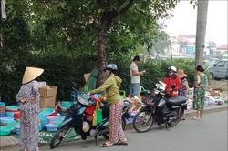 Kinh tế Kinh tế Cần sự quản lý phù hợp vỉa hè