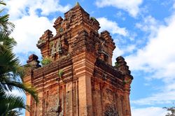 Tháp Nhạn