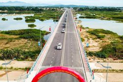 Khánh thành cầu Thạch Bích 640 tỷ bắc ngang sông Trà Khúc