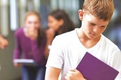 Học trò lớp 7 bị trả thù vì... tình yêu