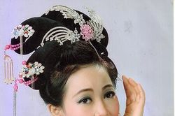 Nghệ sĩ Nhân dân Vương Hà - vắt kiệt mình, tỏa sáng