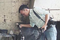 Người truy tìm sự thật phía sau những góc khuất 'bạc màu'