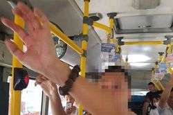 Đã lập biên bản đối với kẻ biến thái thủ dâm trên xe buýt