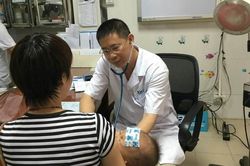 Nhà nước hỗ trợ toàn bộ mức đóng bảo hiểm y tế và được hưởng 100% khi đi chữa bệnh
