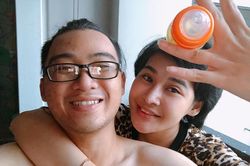 Cười đau ruột xem dân mạng 'cosplay' lầy lội màn cầu hôn của Đông Nhi