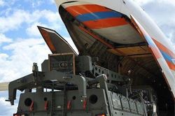 Vì sao Mỹ im lặng một cách kỳ lạ khi Thổ Nhĩ Kỳ nhận lô hàng S-400 đầu tiên từ Nga?
