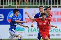Quang Hải lập công không thay đổi vận mệnh của Hà Nội FC, HAGL tiếp tục thua trắng trước Than Quảng Ninh
