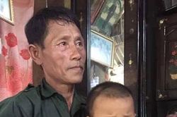 Cậu bé khiếm thị cần được giúp đỡ