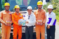 Người cán bộ công đoàn hết lòng với công việc