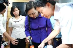 Dịch sốt xuất huyết gia tăng: Không để người dân phải chết oan