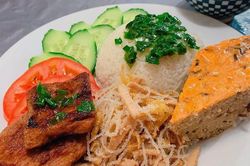 Sủi cảo và những món ăn làm ấm bụng người Sài thành đêm khuya