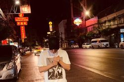 Bảo Anh và Hồ Quang Hiếu 'dắt tay nhau' đi Thái Lan du lịch?
