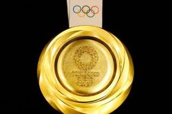 Làm huy chương Olympic từ 6 triệu điện thoại cũ