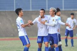 Thể thao Thể thao trong nước Thảm họa hàng thủ, CLB bóng đá Huế vẫn giành trọn 3 điểm