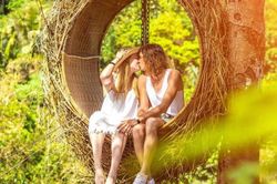 Đảo thiên đường kỳ lạ, nơi có loại cà phê đắt nhất thế giới