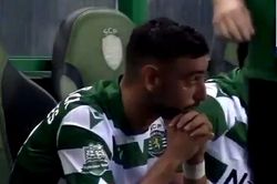 Bruno Fernandes bật khóc, lộ dấu hiệu sắp chuyển sang MU