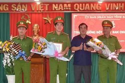 Khen thưởng Ban chuyên án triệt phá băng nhóm tội phạm nguy hiểm