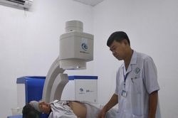 Tán sỏi niệu quản cho bệnh nhân người Na Uy
