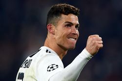 Ronaldo bất ngờ hé lộ điểm đến tiếp theo trước khi giải nghệ