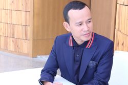 Chuyên gia đào tạo Hoa hậu – Nam vương Phúc Nguyễn: 'Tôi chưa từng phải chia tiền phần trăm hay bắt thí sinh đưa tiền để được đào tạo'