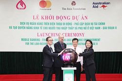 NHCSXH khởi động giai đoạn hai Dự án dịch vụ ngân hàng trên điện thoại di động