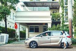 Ứng dụng gọi xe: Làm dâu trăm họ khó tránh thị phi