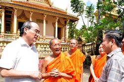 Lắng nghe dân nói, làm cho dân tin