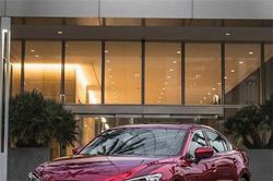 Chiếc Mazda CX-5 đắt nhất Việt Nam nhờ bốc được biển cực khủng