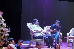 Lý do nhà thơ Nguyễn Quang Thiều luôn 'ám ảnh' bởi những chiếc bánh bích - quy