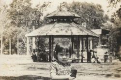 Bất ngờ với loạt ảnh thời thơ ấu của Thanh Thảo