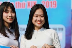 'Nữ sinh gây sốt' chia sẻ kỷ niệm đáng nhớ cùng giải bóng đá học sinh Hà Nội