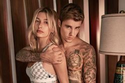 Vợ Justin Bieber khoe ảnh cưới: 'Cho đến khi cái chết chia lìa đôi ta'