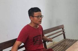 Cụ bà bị cướp đâm trong tiệm cắt tóc vẫn chưa qua cơn nguy kịch