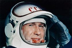 Vĩnh biệt nhà du hành vũ trụ huyền thoại Liên Xô Alexei Leonov