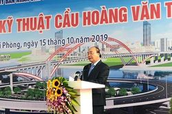 Thủ tướng Nguyễn Xuân Phúc dự lễ thông xe cầu vòm nhịp lớn nhất Việt Nam
