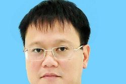 Thứ trưởng Bộ GD&ĐT tử vong tại cơ quan