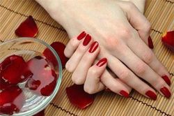 7 điều cần nhớ để da tay hết nhăn nheo gân guốc