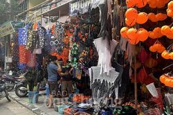 Sôi động thị trường đồ chơi Halloween
