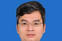 GS Phạm Hoàng Hiệp được trao giải thưởng Ramanujan 2019