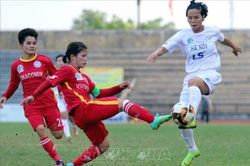 FIFA đầu tư 1 tỷ USD cho bóng đá nữ